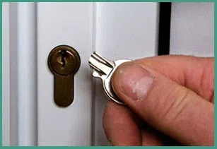 Linthicum Heights Locksmith Service Linthicum Heights, MD 410-246-6591 - 14-55-broken-key